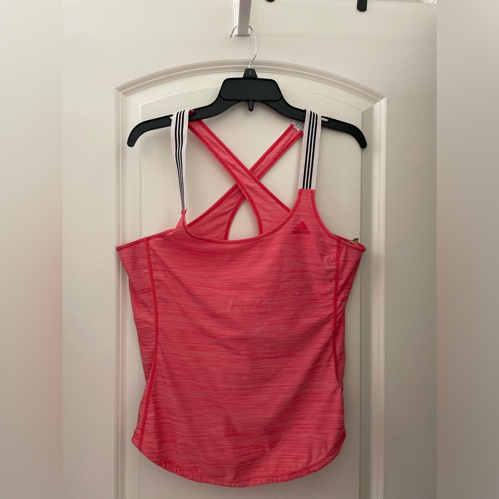 Adidas Tank Top
Medium
Pink coral